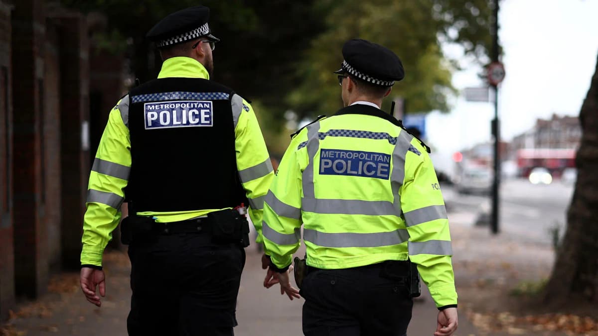 Metropolitan Police officers